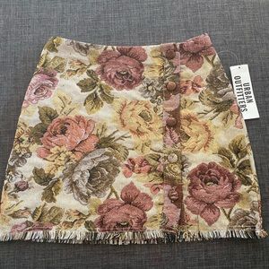 NWT Urban Outfitters Neutral Floral Tapestry Mini Skirt